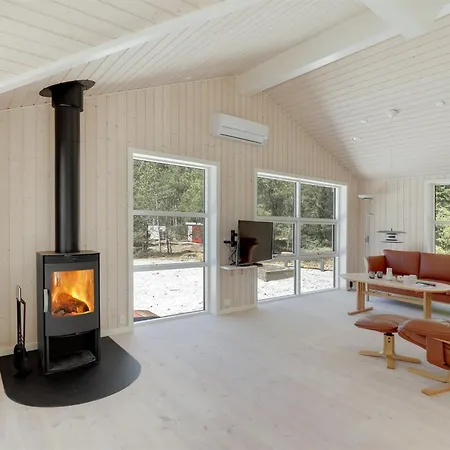 Arndis - 600m From The Sea By Interhome Feriehus Neksø