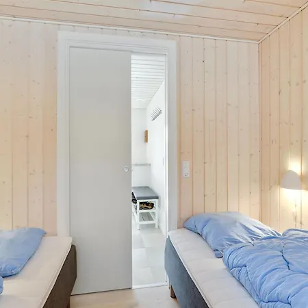 Ferienhaus Arndis - 600m From The Sea By Interhome