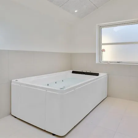 Ferienhaus Arndis - 600m From The Sea By Interhome *
